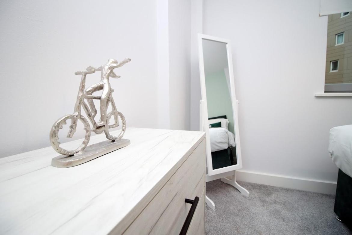 Bright 1Bedroom Apartment, Central Location With Balcony Μπρίστολ Εξωτερικό φωτογραφία