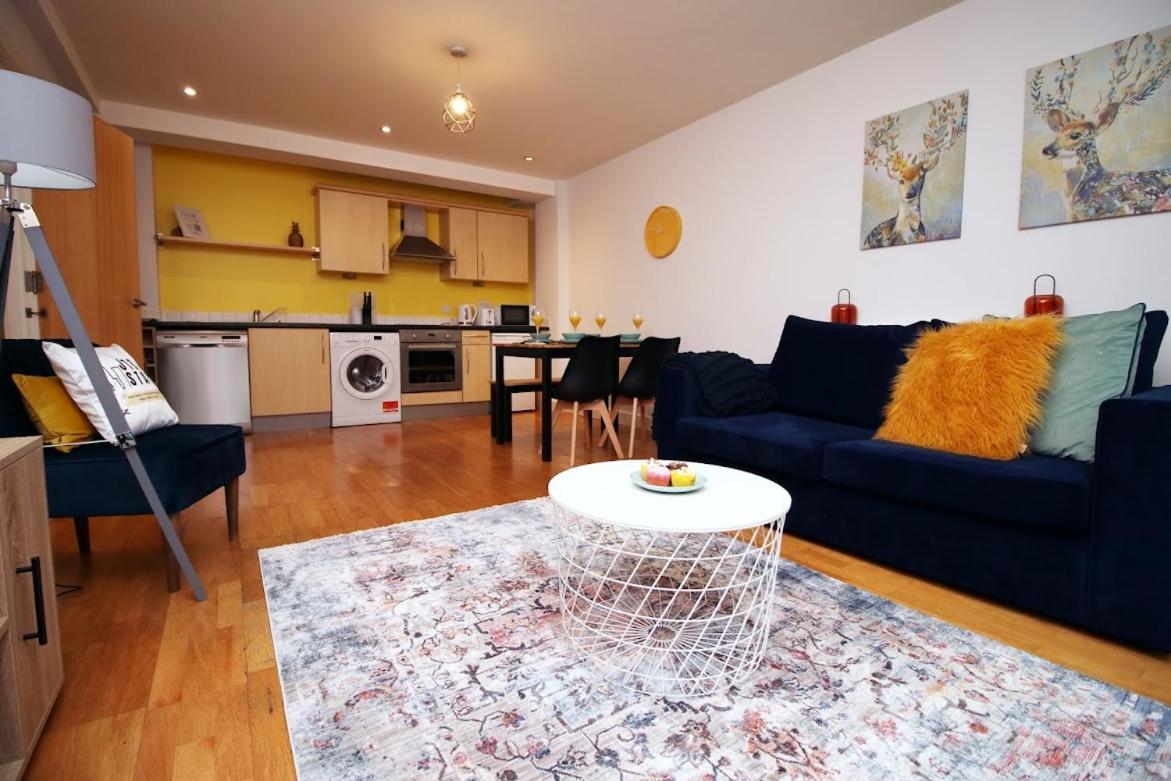 Hamilton Court 1Bedroom Apartment, Bright And Central Location With Balcony And Wi-Fi Μπρίστολ Εξωτερικό φωτογραφία