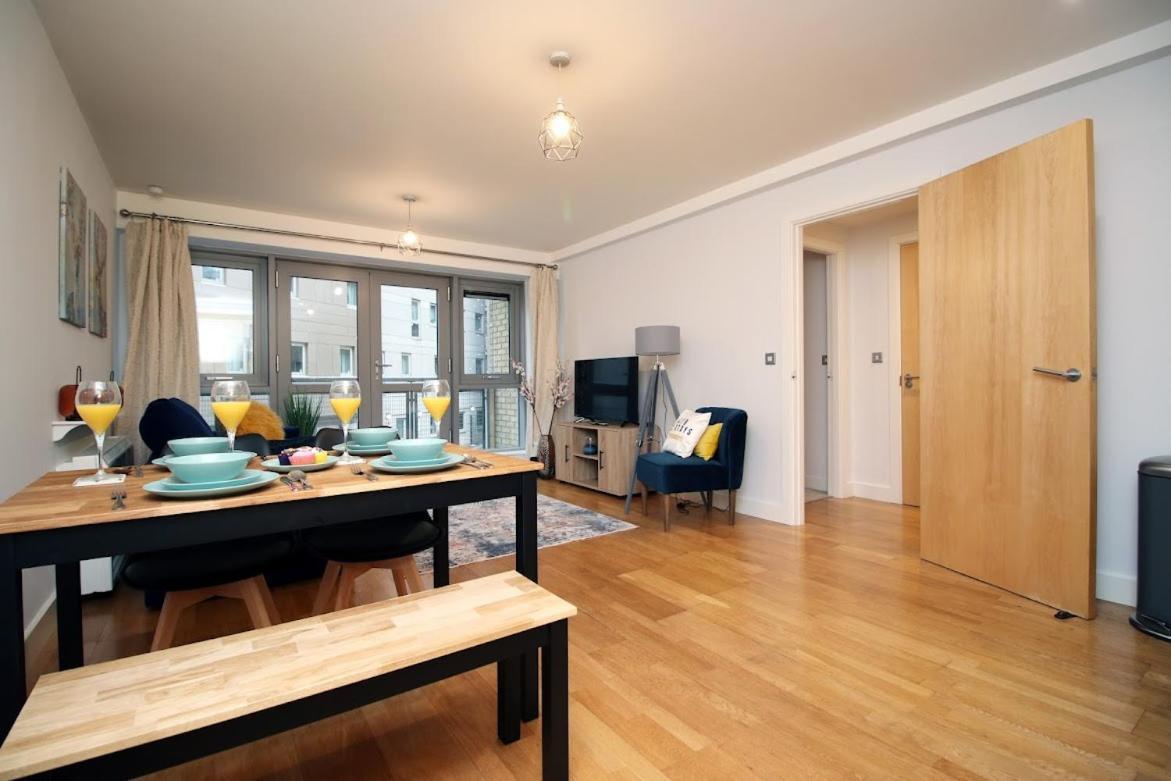 Bright 1Bedroom Apartment, Central Location With Balcony Μπρίστολ Εξωτερικό φωτογραφία